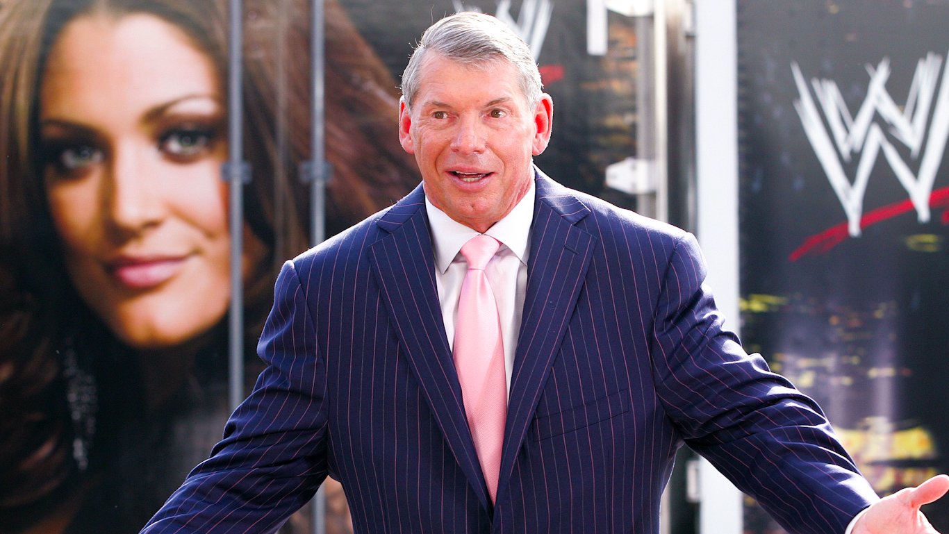 La Wwe Enqu Te Sur Vince Mcmahon Pour Un Pr Tendu Fonds Secret D