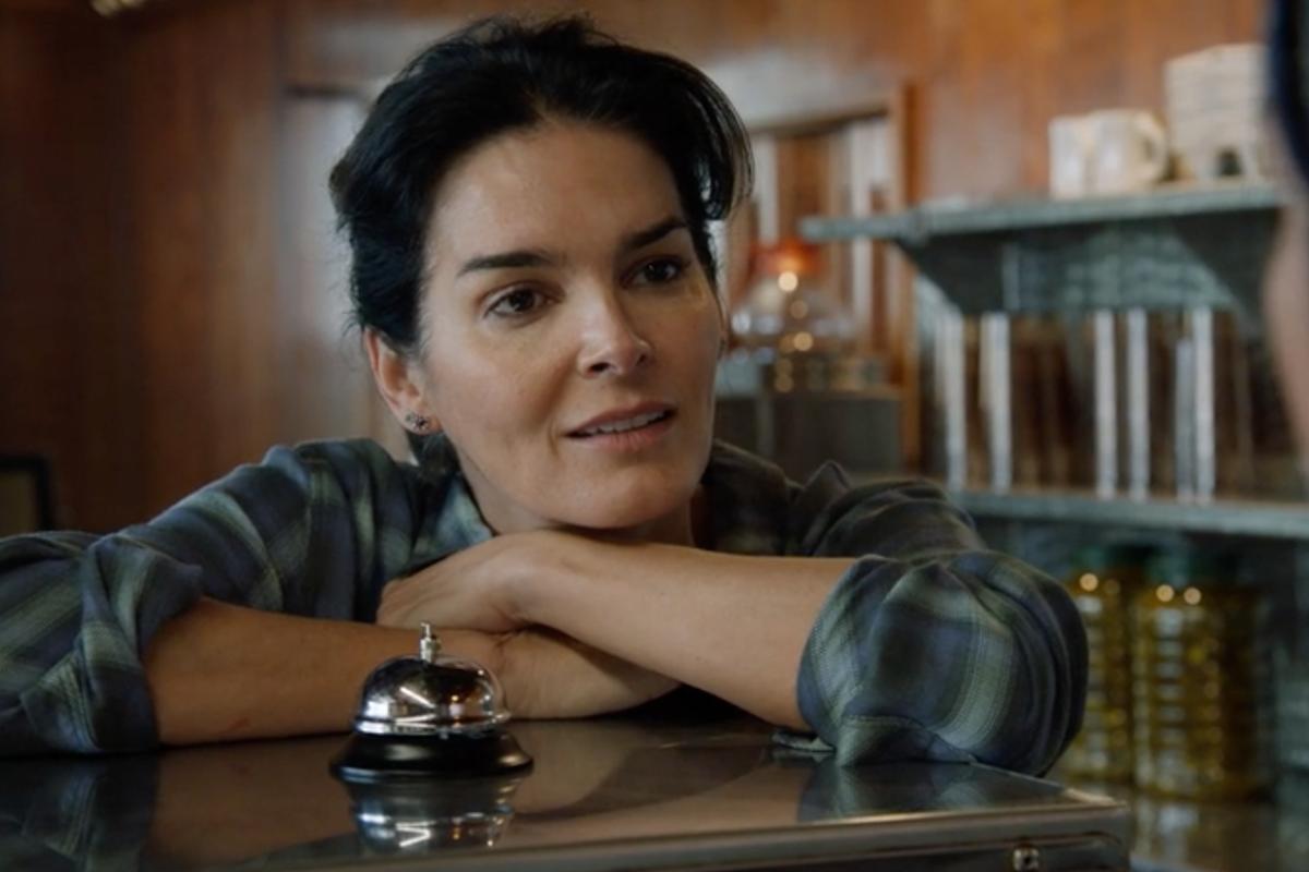 Is Buried In Barstow Based On A True Story ¿Es'Buried in Barstow'una historia real? - Netflix News
