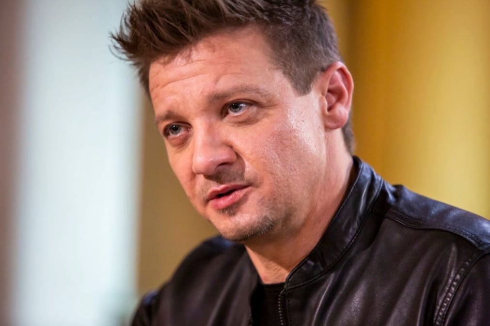 มีรายงานว่า Jeremy Renner ดารามาร์เวลพลาดการเป็นผู้นำซีรีส์ภาพยนตร์ของ ...