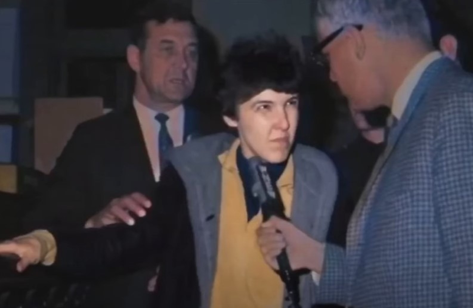 Pourquoi Valerie Solanas A T Elle Tiré Sur Andy Warhol Netflix News 