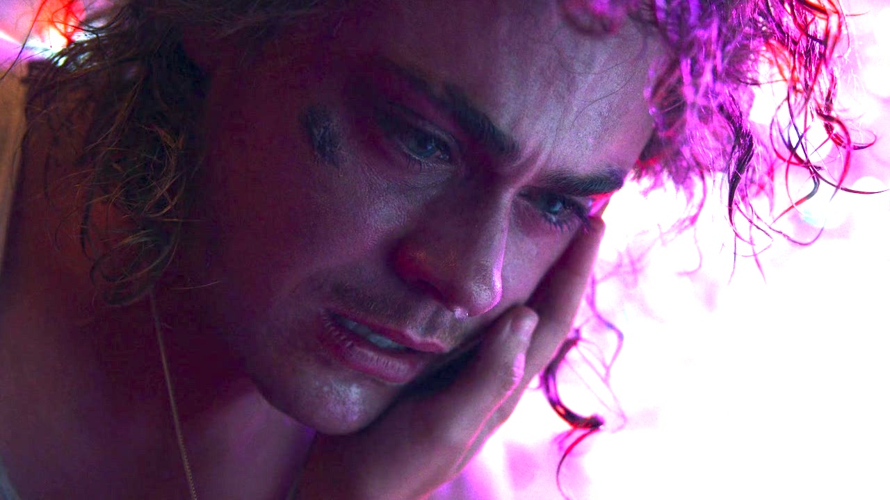 Mort De Billy Stranger Things Revisiter la mort choquante de Billy Hargrove dans"Stranger Things"et son  possible retour miraculeux - Netflix News