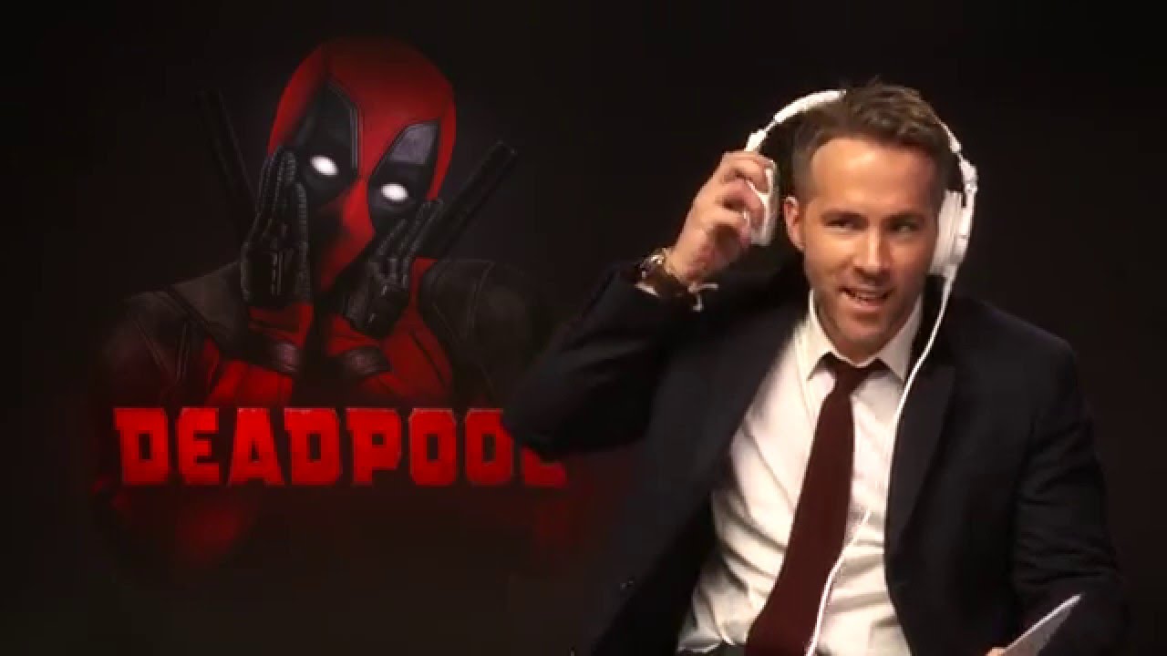 Ryan Reynolds Annonce Que Cest à Nouveau Le Moment De Lannée Avec Ce Clip Hilarant Nsfw 